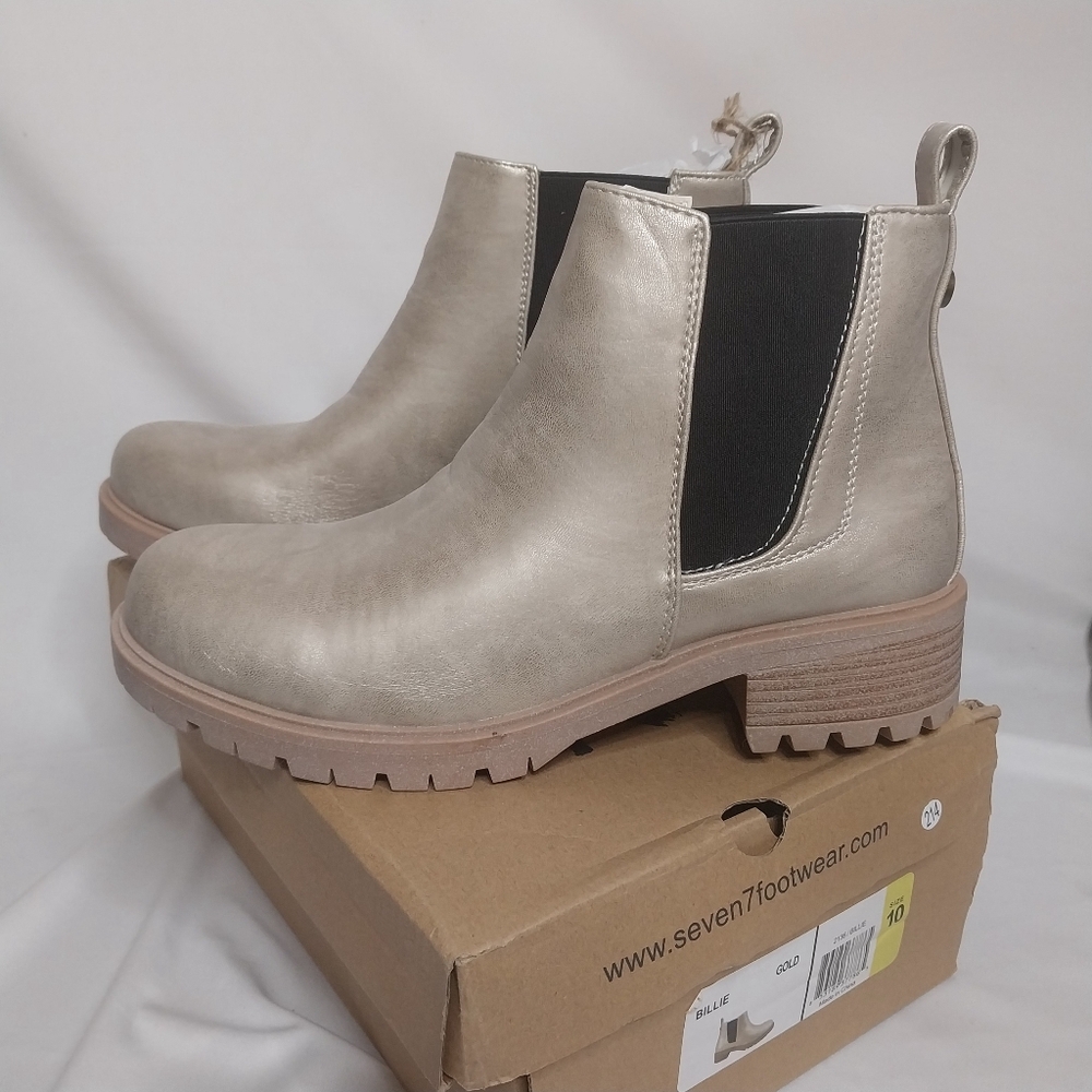 Seven7 Billie Slip on Boots, Size 10, Gold